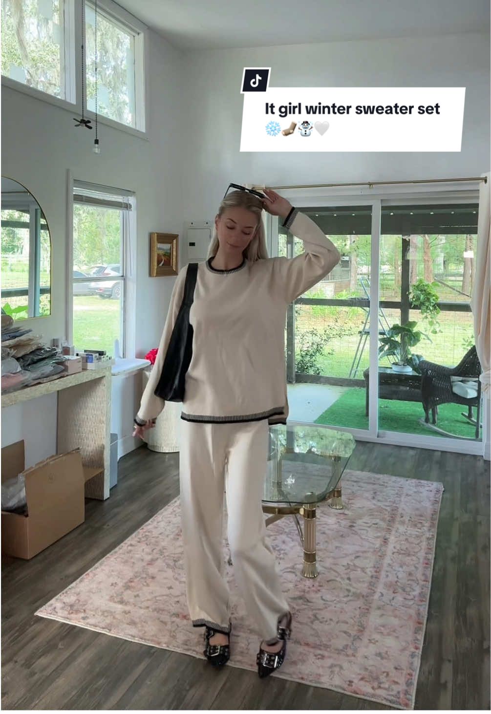 @Uaneo has some of the cutest winter sets go check them out🤍☃️❄️🌨️ #fallfashion #fallaesthetic #winteraesthetic #effortlessstyle #classystyle #OOTD #outfitideas #outfitinspo #sweaterset #comfysets #tiktokshopfinds #uaneo #timelessfashion #winteroutfitideas #winteroutfits 
