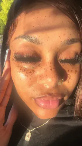 I decided to do my lashes and add bottoms 🥰 #striplashes #lashes #bottomlashes 