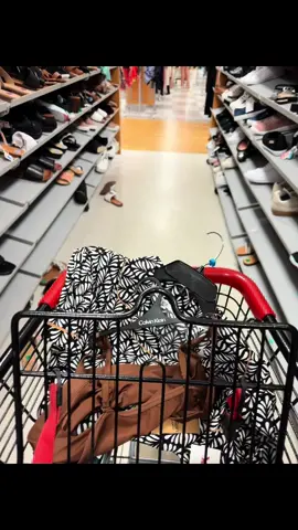 A day off for a full-time work from home mom. Getting lost in tjmaxx is my favorite activity! 😌  #mom #ditl #dayoff #SelfCare #tjmaxx #shopping #starbucks #recovery #Saturday #recharge #starbucksdrinks #therapy #sales #deals #steals #calvinklein #fullcart #fullheart  @TikTok @TikTok Shop 🇺🇸 @TikTok Trends @TikTok Features @tiktokIDofficial @TikTok for Good   @TJ Maxx @Starbucks @Starbucks Partners @Calvin Klein 
