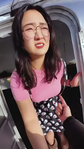 Can i be ur neighbour?  #prank #skirt #usa_tiktok #egirl #explore #explorepage #funny#meme
