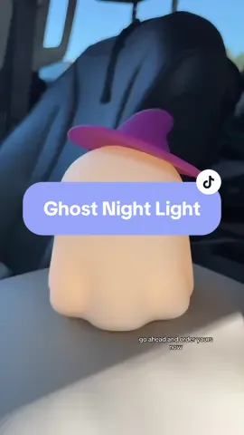 The cutest silicone ghost night light 👻 #hallowee #halloweenishere #halloweendecor #halloween2024 #halloweencountdown #halloweenkids #nightlight #ghost #ghostnightlight #kidsgifts #gift #accessories #siliconenightlight #nightlights #tiktokshopblackfriday #tiktokshopcybermonday #treasurefinds #falldealsforyou  Halloween Halloween ghost light Ghost light Halloween light Halloween for kids 