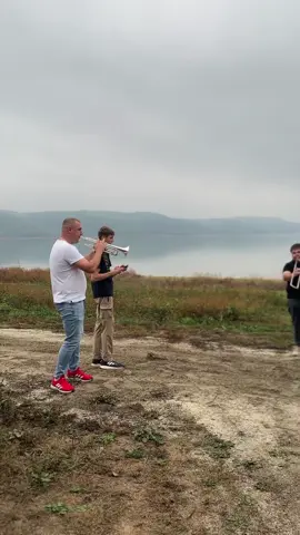 #музикантинавесілля#привітаннязднемнародження #привітання #привітаннянаденьнародження  #хочуврекомендации #бакотаукраїна #бакота @Saga Bakota @Віктор Гаврилюк @AkkordDm7 @denis @kostyahontaryk 