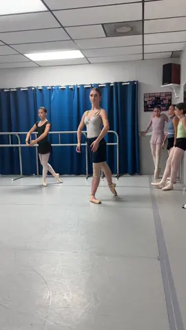Consistency ✨ #fyp #ballet #balletto #ballerina #balletdancer #balletcore #ballettiktok #ballerinasoftiktok #foryou 