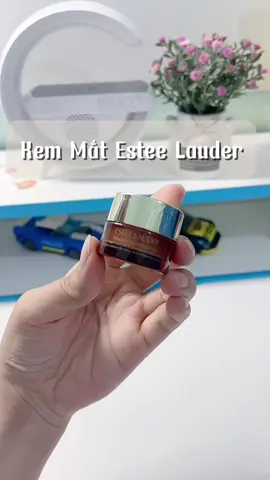 Kem mắt nàng nào cũng nên có #xuhuong #review #huyenbi9999 #kemmatesteelauder 