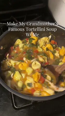 This soup is a staple in the fall/winter🍁 Recipe: 1 T Olive oil 3 large garlic cloves, minced 30 oz chicken broth  1/4 cup parmesan cheese Salt and pepper to taste  14.5 oz canned diced tomatoes 1/2 package frozen or fresh spinach 6 leaves fresh basil, minced  8 oz cheese tortellini 