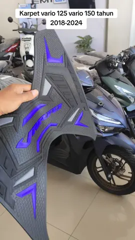 Karpet motor vario 125 dan vario 150 tahun 2018-2024 bahan full karet anti licin anti sobek.  #vario #karpetvario #karpetvario125 #karpetvario150 #fyp 