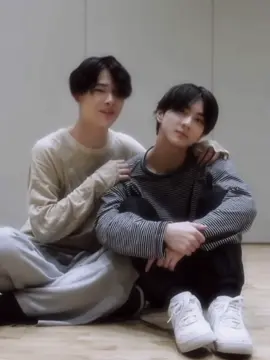 #WONKI | They are so cute, one of my favourite duos. #enhypen #enhypenedit #jungwon #niki #ni_ki #jungwonenhypen #nikienhypen #ni_kienhypen #jungwonedit #nikiedit #ni_kiedit #enha #engene #fyp #fy  @riki @carla 𐙚 @maya ᥫ᭡ @elle✿ @leah @𝐋𝐮𝐝𝐨𝐜𝐢𝐞𝐥 ✮ 