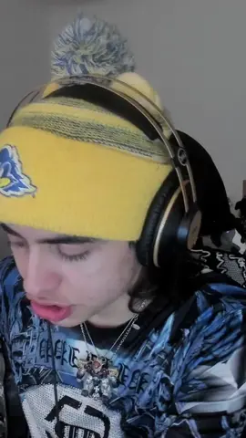 KANYE WEST DE STREAMERS #fyp #paratii #rageylomainstream
