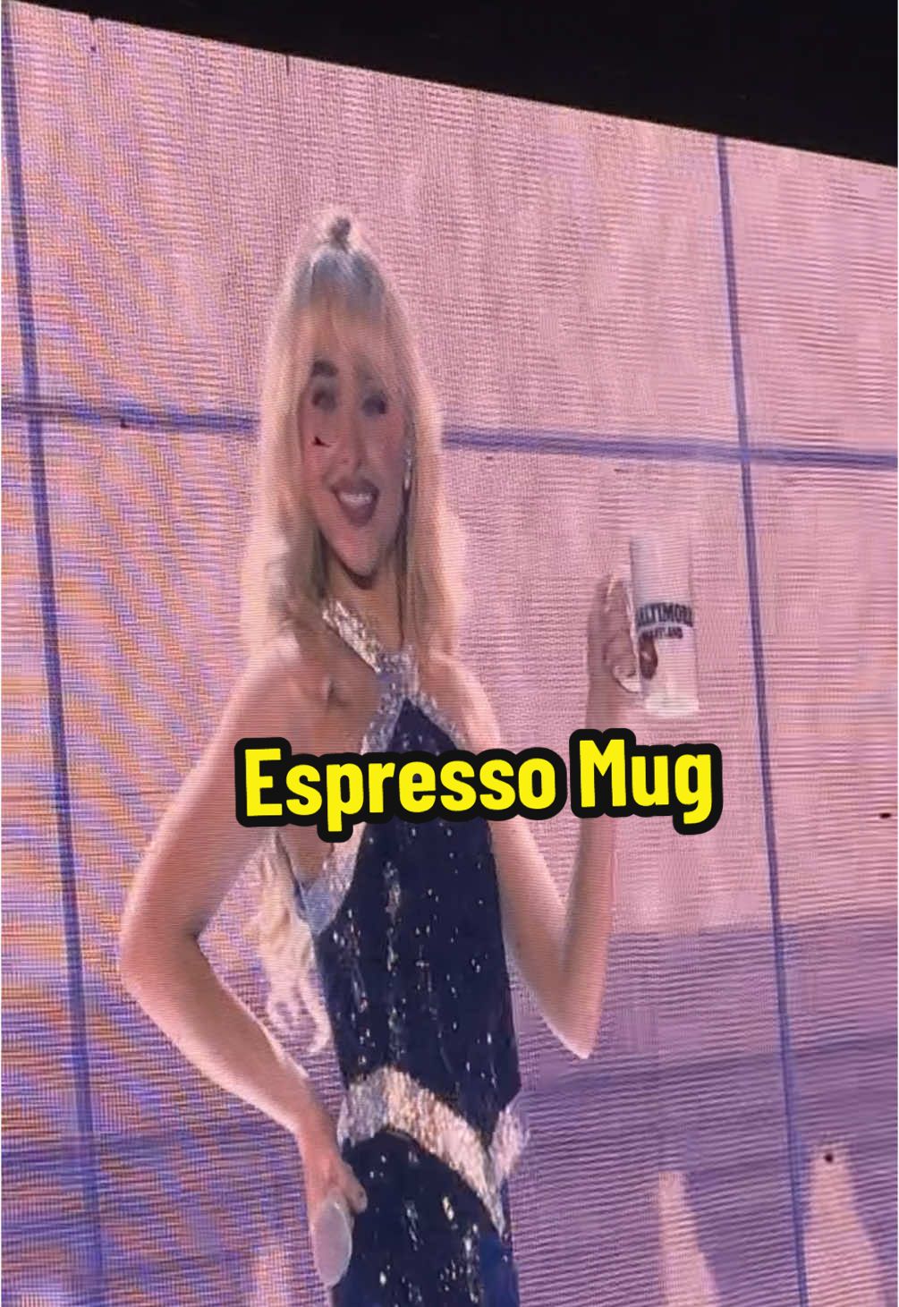 Baltimores espresso mug💋☕️ #shortnsweettour #baltimore #sabrinacarpenter @Sabrina Carpenter @Team Sabrina @CFG Bank Arena 