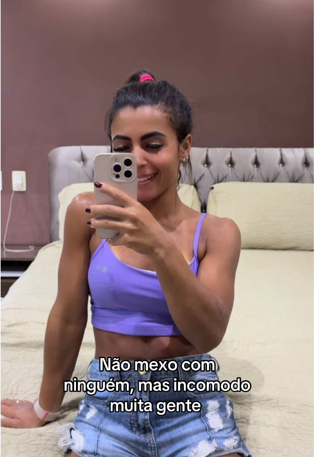 Não mexo com ninguém, mas incomodo muita gente!!! 😂😂😂 #meme #humor #dublagem #audio #viral #viralizar #explore #explorar #fyp #fyyyyyyyyyyyyyyyy #foyou 