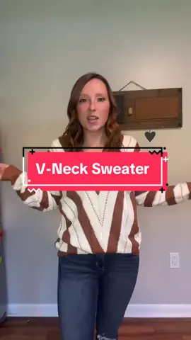 Perfect sweater! #sweater #sweaterweather #sale #fallfinds #oversizedshirt #oversized #comfortable #cuteclothes #dressup #dressdown 