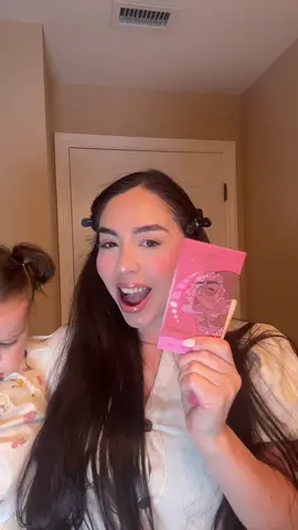 Pink blush are my favs. Only 18$  les dejo el link  #pinkblush #blush #makeup #mua #makeuptutorial #blush 