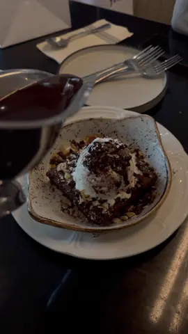 And a treat will always be had 😋🍮 @TopsDiner  #alittletreat #dessert #sweets 