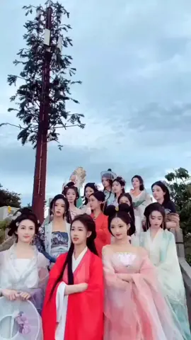 秋詞 Qiū Cí #秋詞 #qiuci #hanfu汉服 #hanfu #hanfuchinese #nicesong #chinesesong #CapCut #mandarinsong #lagumandarin #fyp #fypシ゚ 