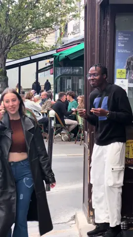 Expérience sociale je complimente un homme pour voir sa réaction #cameracachée #prank #microtrottoir 
