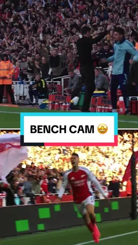 That Saka-Martinelli connection 🤩 #arsenal #PremierLeague #pl #benchcam 
