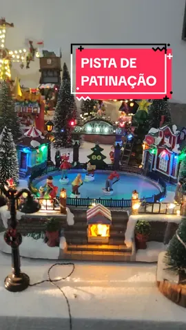 nossa pista de patinação/ rinque de hóquei 🏒 já está esgotando, corre pra garantir a sua 🛒✨ link no perfil 🎄 #decoracaodenatal #christmasdecor #christmas #viladenatal #natal #natal2024 #christmasvillage #vilanatalina 