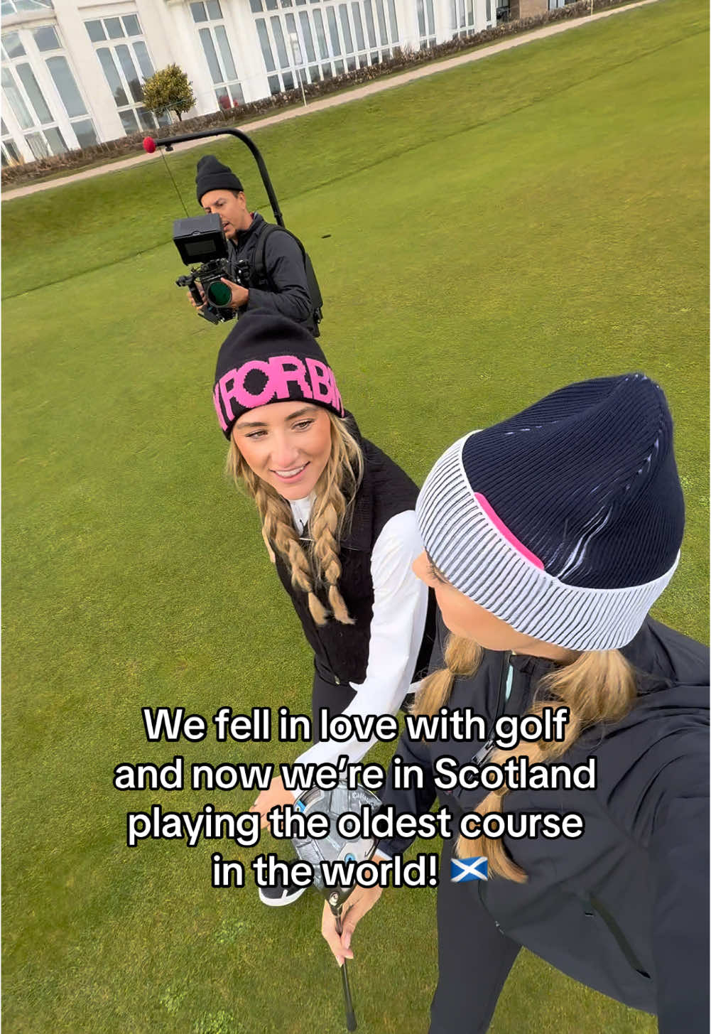 Core memory🥹⛳️🏴󠁧󠁢󠁳󠁣󠁴󠁿@Hannah Cook  #golf #Scotland #oldcourse #standrews #golftravel #golfgirls 