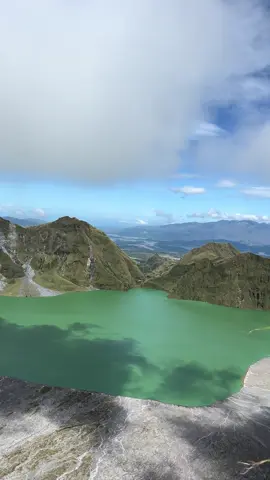 Mt Pinatubo Crater on the other side.  Indeed it was a beautiful disaster 🗻⛰️🍃 #mtpinatubocrater #mtpinatubo #sapanguwaktrail #mountain #Hiking #hikingadventures 