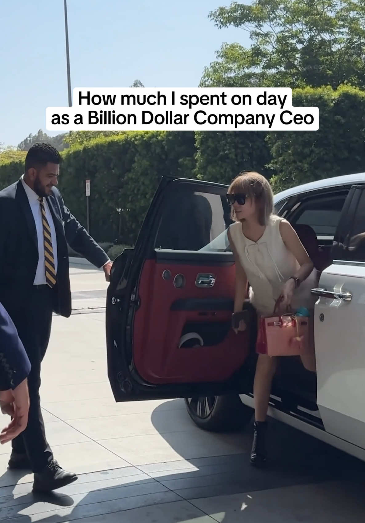 How much I spent in a day as a CEO of a billion dollar company #millionaire #richlife #ceolife #rollsroyce #piaget 