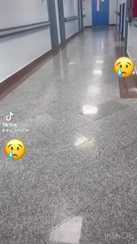 الحمدلله الي خروج من المستشفي الحمدلله ع السلامتي صحتي يارب🥲😢🥺😴💔😭🤕🏥شكرا من سال عني شكرا من دعي لي 😴🤕💔😭🏥😢😪🚶‍♀️