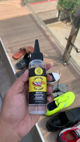 kalau mau hasil maksimal ikuti petunjuk yg sudah dikasih #lemserbaguna #lemsuperkuat #lakolegluestron #lemsepatuviral #lemsepatu