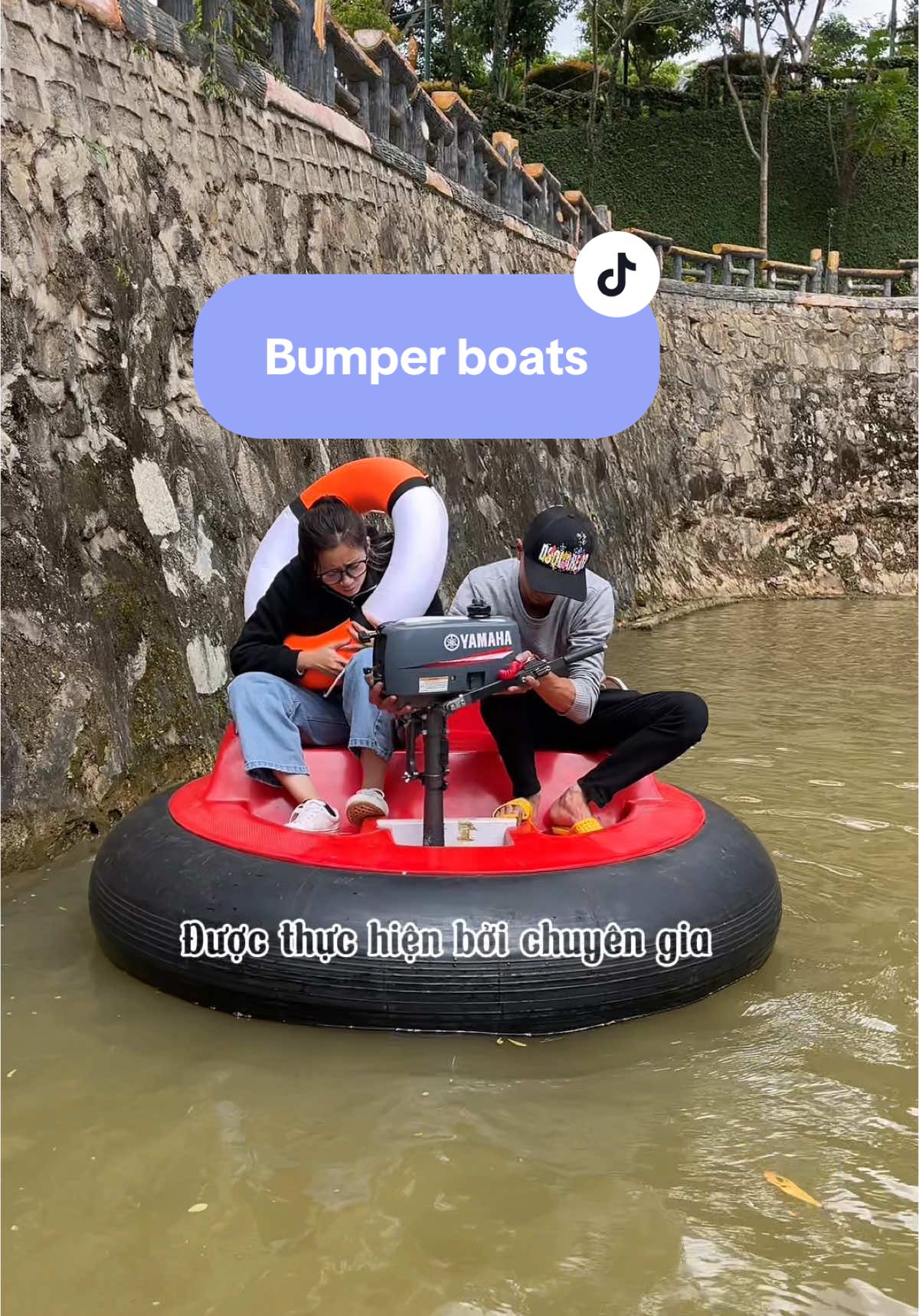 Giải cứu khách chơi bumper boats gặp sự cố #bumperboats #kdlthuythuan #dalat  @KDL Thúy Thuận Đà Lạt 