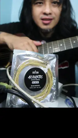 sulit acoustic guitar strings #rixtonguitarstrings #acousticguitar #guitarstrings #tiktokshop #guitartok #parengdon #budgetmeal #sulitfinds  #tiktoksale @rixton.music 