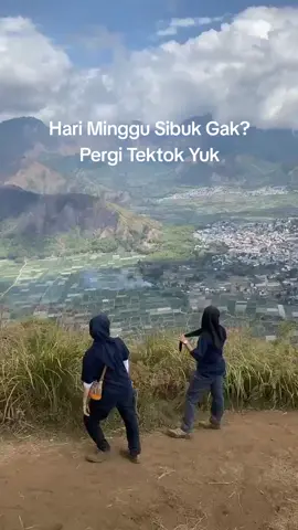 Kayaknya ketua bakalan naik ketinggian lagi #pergansinganhill 