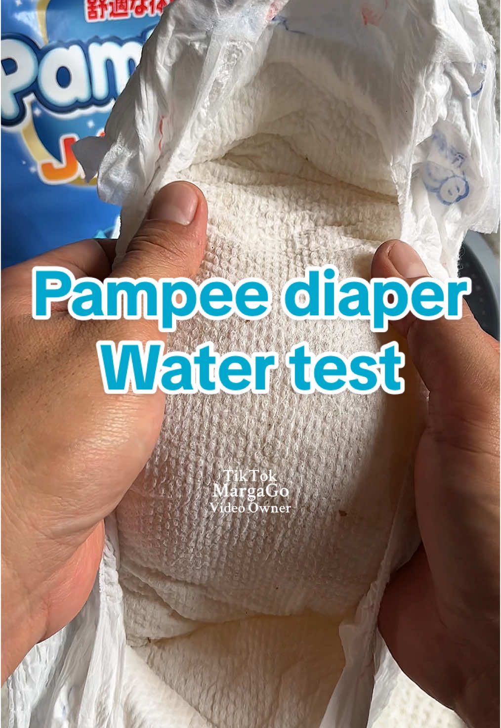 Pampee diaper water test review #margagowatertest #watertest #diaperpants #diapertape #pampeediaper #pampee 