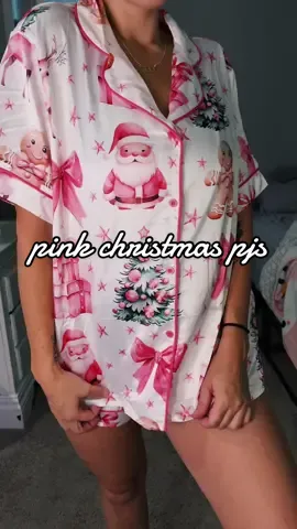 ok but wait these are SO SILKYYYY & CUTE ✨✨ #christmaspjs #matchingset #pajamas #holidayseason🎄 #tiktokshopcybermonday #tiktokshopblackfriday #tiktokshopholidayhaul #falldealsforyou 