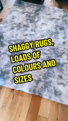 This shaggy rug is so soft and fluffy, I love it #rug #rugs #rugsoftiktok #shaggyrugs #fluffyrug #carpets #livingroomrug #tiktokmademebuyit 