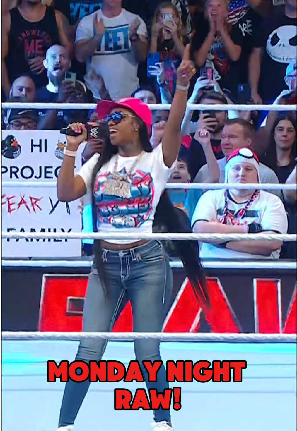 #SexyyRed at #WWERaw and she’s tryna see what’s up! 😉🔥