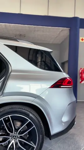 Mercedes-Benz GLE-Class GLE 400d 4matic 2023 Model 77 000km 3.0 Engine Diesel Fuel Automatic Transmission Visit our Showroom in Windhoek: No 7705 C/o David Hosea Meroro Road and Mandume Ndemufayo Avenue Contact us on WhatsApp 081 877 9075 or Contact our sales team directly: Netitia De Jager 📞 +264 81 407 5465 or 📧  Sales@Im-RayAuto.com August Rudath 📞 +264 85 277 9075 or 📧 Sales1@Im-Rayauto.com #mercedesbenz #MBenz #Benz #mercedesgle #MercedesBenzGLE #GLE400d #400D #4MATIC #imrayauto #vehiclesales #vehiclesforsale #carsforsale #cars #dealership #cardealership #namibiacarsales #cars_namibia #namibiancars 