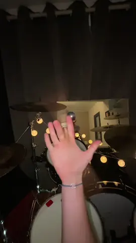 505 ⁉️                                                 #arcticmonkeys #drums #drummer #drumcover #cover #viral 