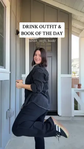 comfy pants + denim shirt + ya fantasy ✨ #OOTD #doboftheday #BookTok #outfitideas #outfitinspo #falloutfits #simpleoutfit #casualoutfits #oldnavy #gap #adidas 