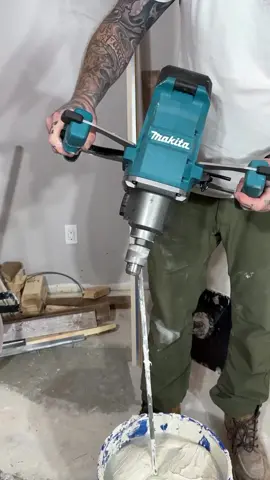 #misturador #massa #argamassa #bateria #18v #40v #makita #makitao 