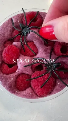 Making a Bloody Berry Smoothie 🩸🕷️ Greens and all @Bloom Nutrition products are 30% off right now for Amazon prime day 🌱 #bloompartner #halloween #spookyseason #smoothie #HalloweenTreats #october #halloweenvibe #Recipe #asmr #asmrsounds #satisfying #satisfyingvideo #amazonfinds #amazonfavorites #primedaydeals 