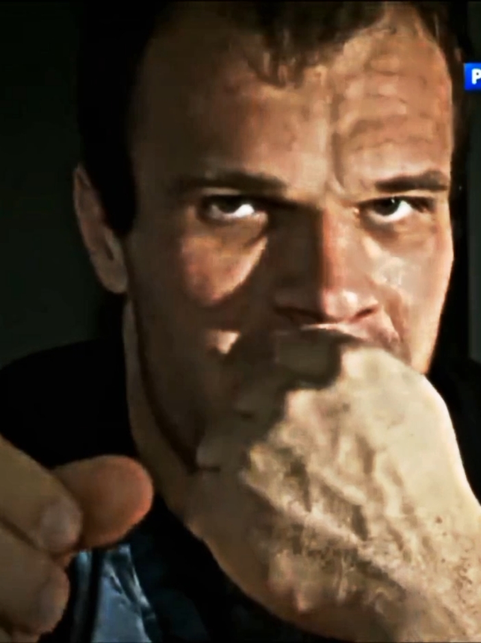 Denis cyplenkov es un monstruo #armwrestling #armwrestler #deniscyplenkov #superhuman #parati 