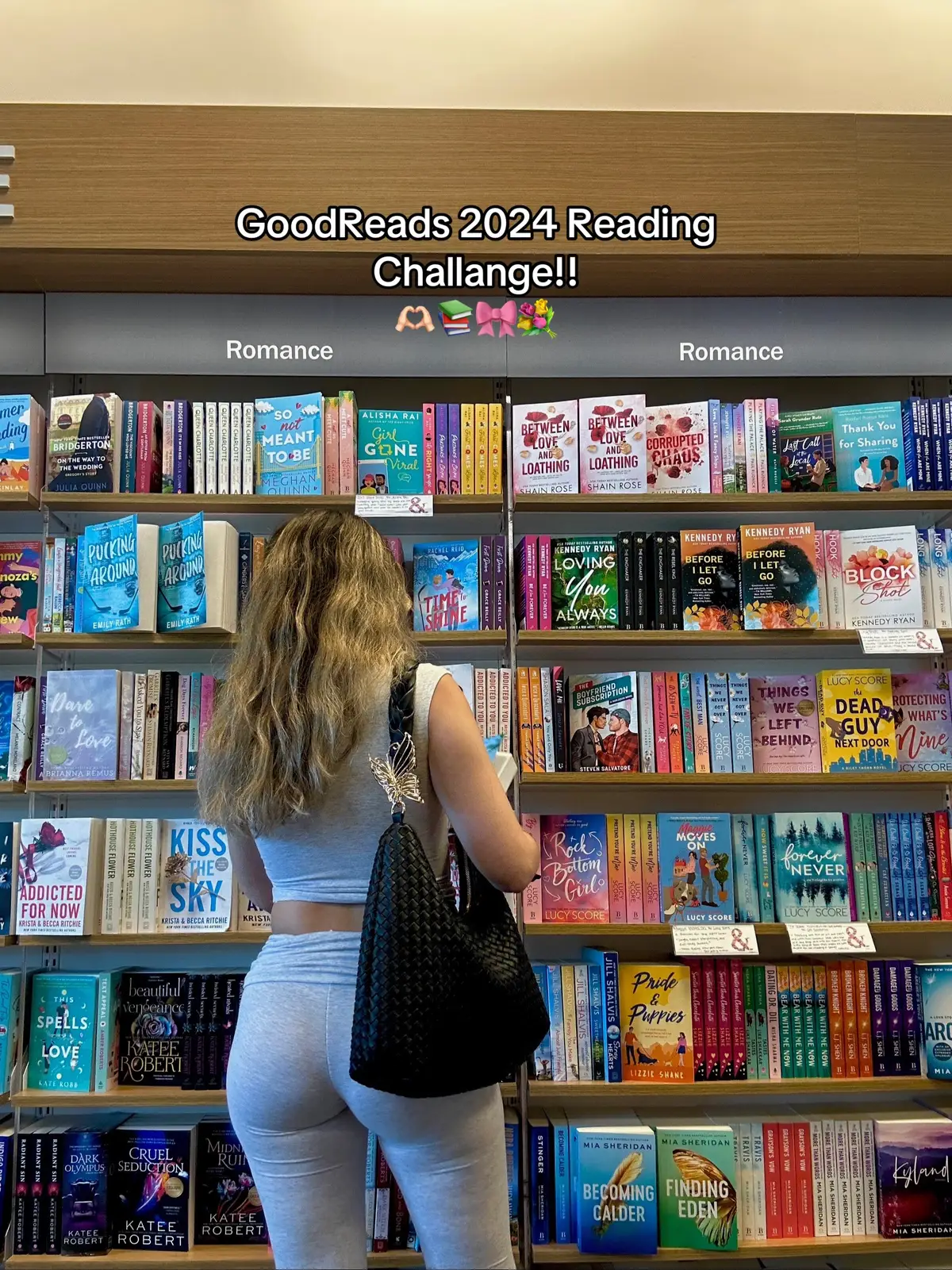 #BookTok #bookcollection #books #reading #bookrecommendations #goodreads #goodreadschallenge 