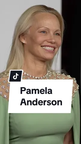 #PamelaAnderson is serving a fresh new look on the #GlamourWomenOfTheYear carpet. 💚 