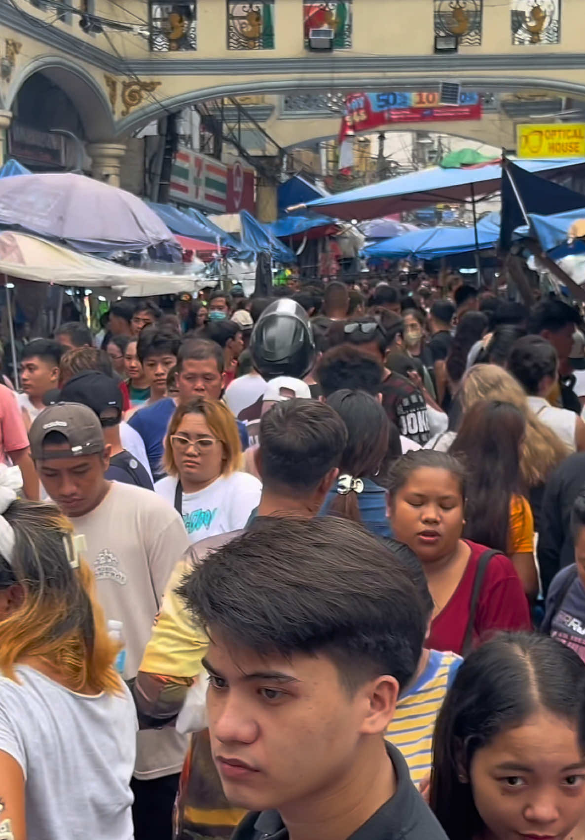 Quiapo Manila — Bustling crowds, vibrant markets #quiapo #manila #philippines #market 