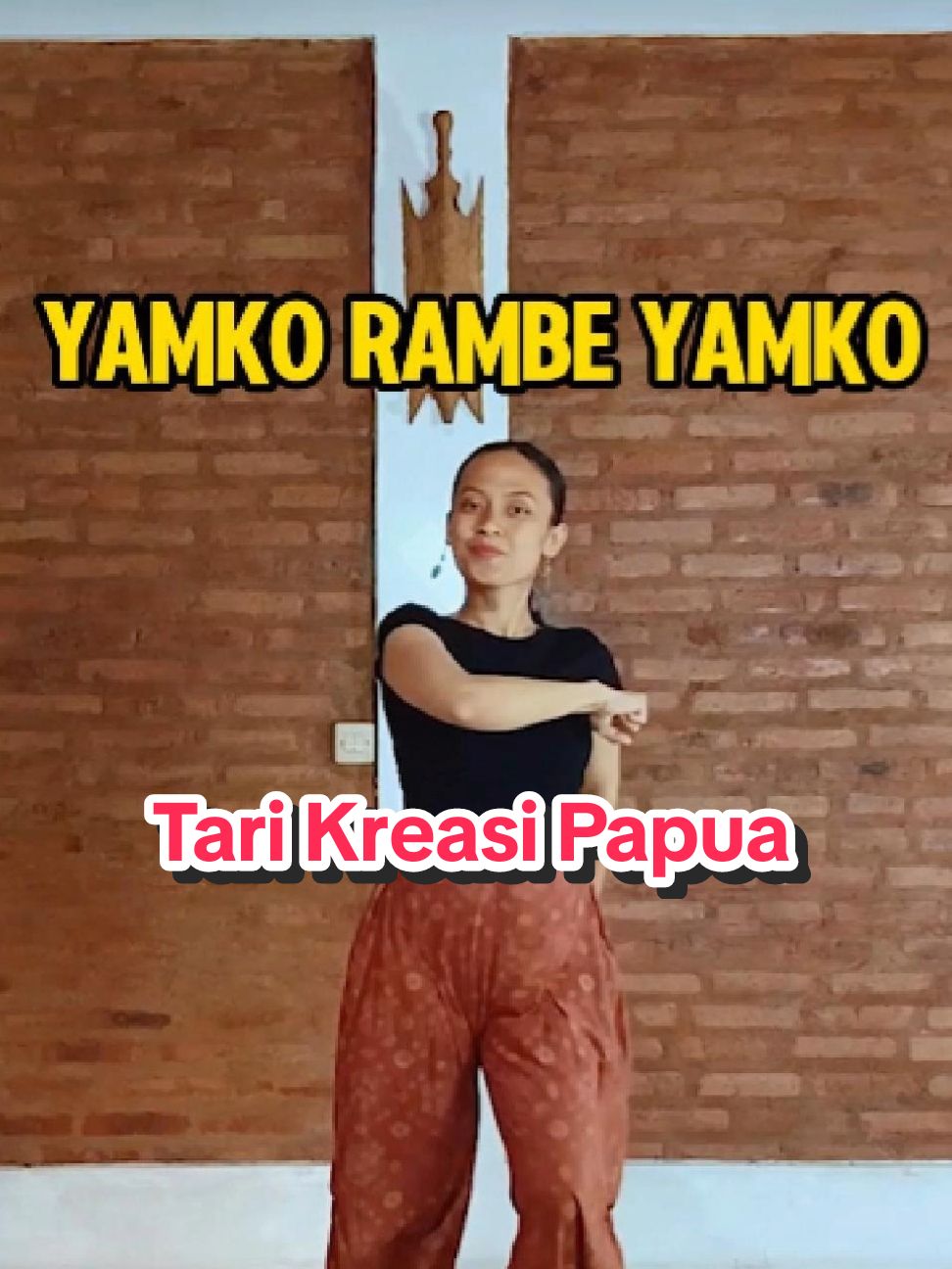 Replying to @merdisp.liu Tari Kreasi Papua - Yamko Rambe Yamko, full video di YT aku ya 