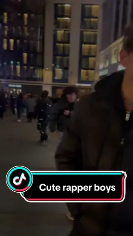 When he's shy🫠 #lucyinuk #qingqingintheuk #fyp#fypシ #takeavedio#handsome #boys #londonlife #schoollife #learningenglish #street #challege#pickupline #rapper #guys #shy #blush #dance 