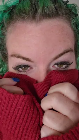 I cant EVEN with the level of comfort that this sweater brings.  Currently curled up and super warm #sweater #sweaterweather #oversized #oversizedsweater #tiktokshop #tiktokshopaffiliate #tiktokshopfinds #tiktokshopblackfriday #tiktokshopcybermonday #falldealsforyou #falldealsforyoudays #creatorsearchinsights 