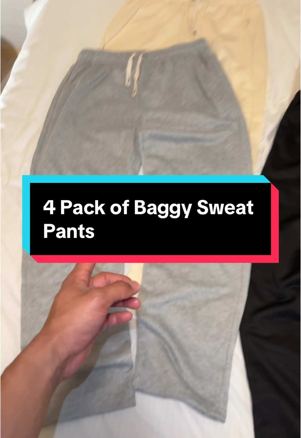 Affordable 4 pack of the best baggy sweat pants ever #falldealsforyou #tiktokshopblackfriday #tiktokshopcybermonday #tiktokshopholidayhaul 