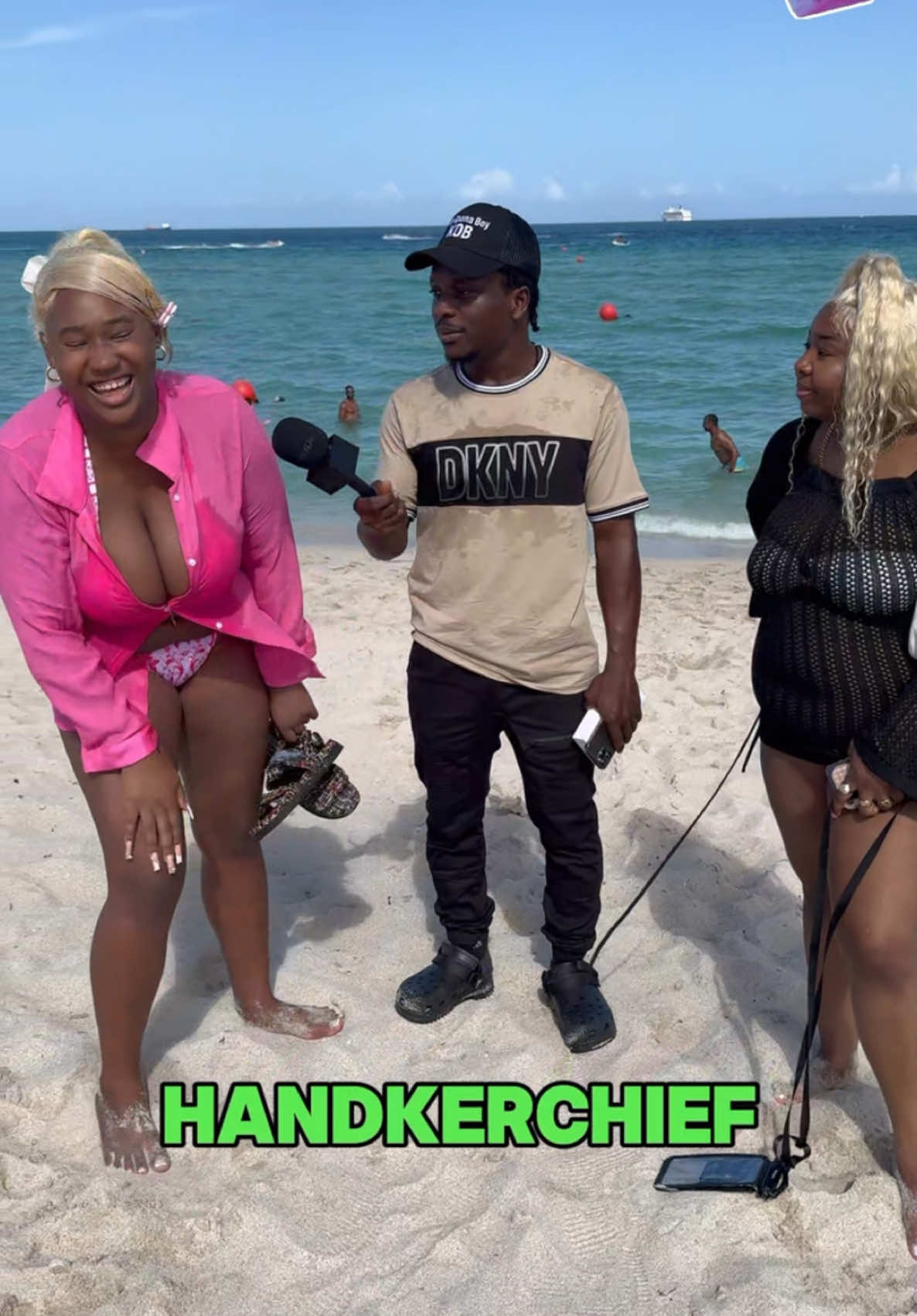 Yawa ooo #mrghanaboykdb #fyp #viralllllll #spellingbee #education #spelling #quiz #quiztime #geographyquiz #funny #streetquiz #viralvideo #viraltiktokvideo #funnytiktok #trivia #triviachallenge #quizshow #funfacts #usa_tiktok #miamibeach #miami #miamibeachlife #learnwithtiktok #trend #trendingvideo 