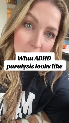 My brain has not been braining, but now I think we are back in business. 👏🏻 Follow @ashleywheeler2.0 for business tips and here for everything else 😂 Thank goodness ADHD paralysis has left the building. #adhdinwomen #audhd #ashtested #adhdparalysis #rebrand #rebranding 