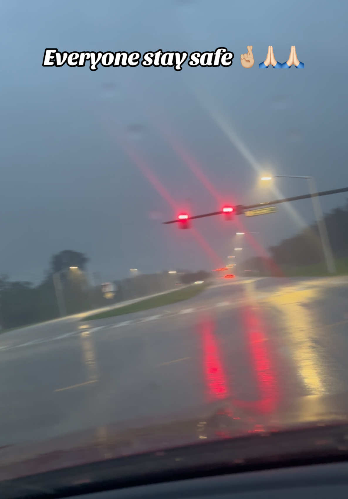 Orlando Fl   #hurricaneseason #viral #hurricanemilton #hurricaneseason #hurricanemilton #milton #milton #hurricane #tampabay #fyp #fypシ゚viral #hurricane2024 #hurricanemilton #milton #milton #hurricane #orlando #fyp≥