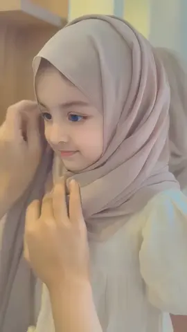 muslim baby with hijab 🥰🥰 #muslimbaby #hijab #baby #cute #babylove #famous 